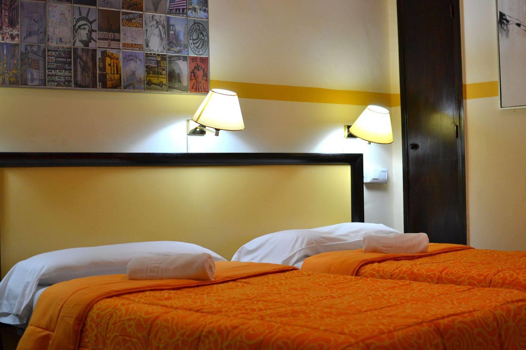 Nuevo Suizo Bed & Breakfast Seville