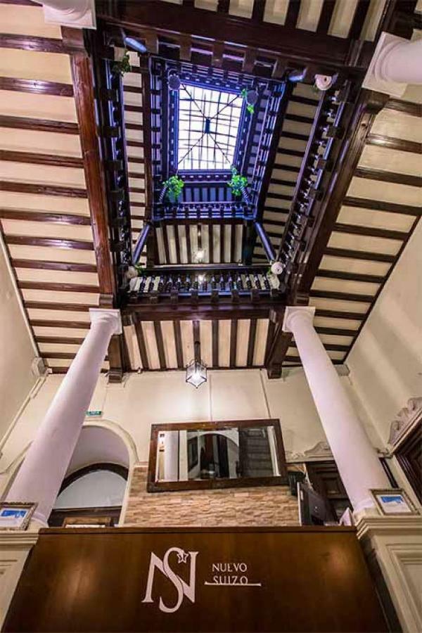 Nuevo Suizo Bed & Breakfast Seville